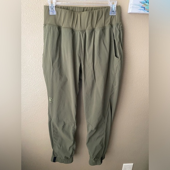 Backcountry Pants - Backcountry Double Dyno Climb Joggers, Women’s Size Large, Olive Green